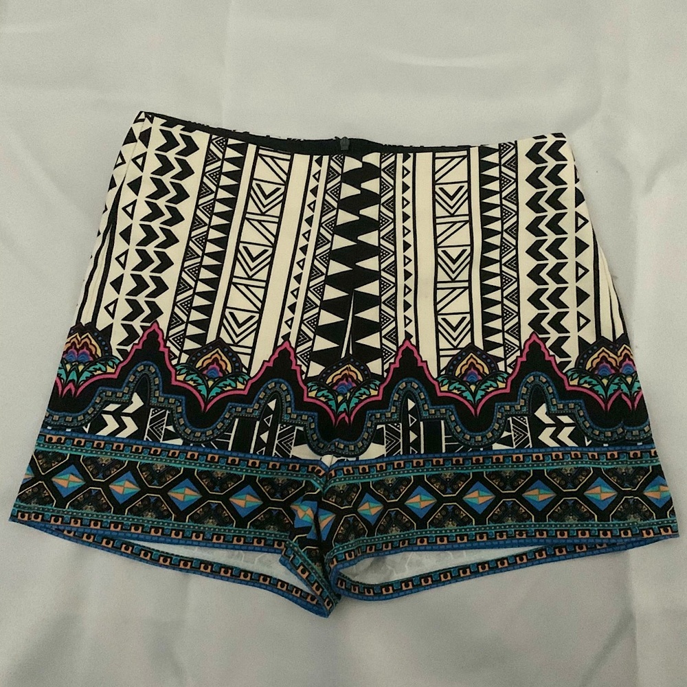 High Waisted Flying Tomato Shorts
